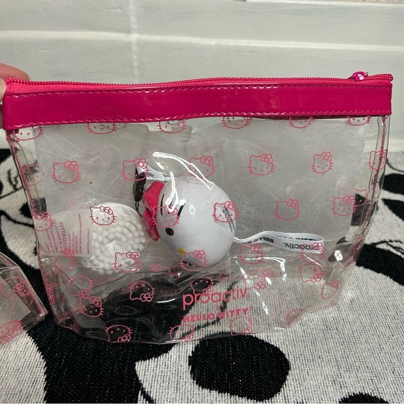 NWOT Hello Kitty X Proactiv makeup bag and scrub brush bundle - Picture 1 of 4